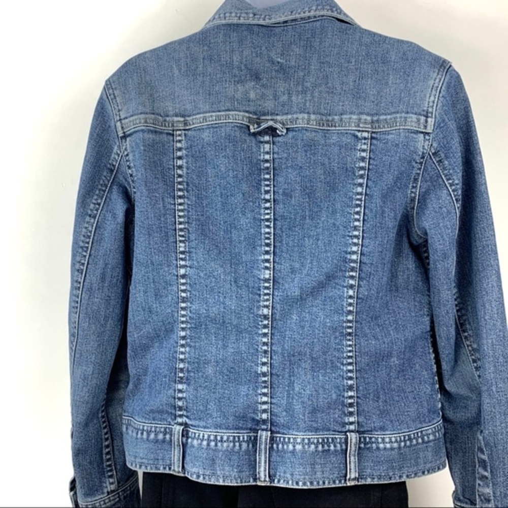 Jean Jacket‎ - Picture 6 of 9